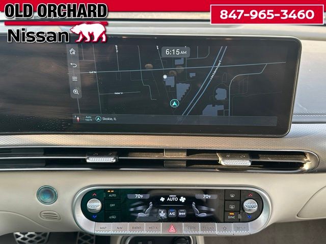 2023 Genesis GV60 Performance — photo 15 of 23