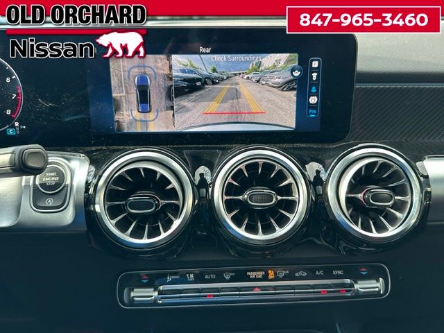 2025 Mercedes-Benz GLB GLB 35 AMG® — photo 18 of 22