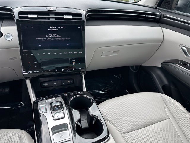 2024 Hyundai Tucson Hybrid Limited — photo 21 of 39