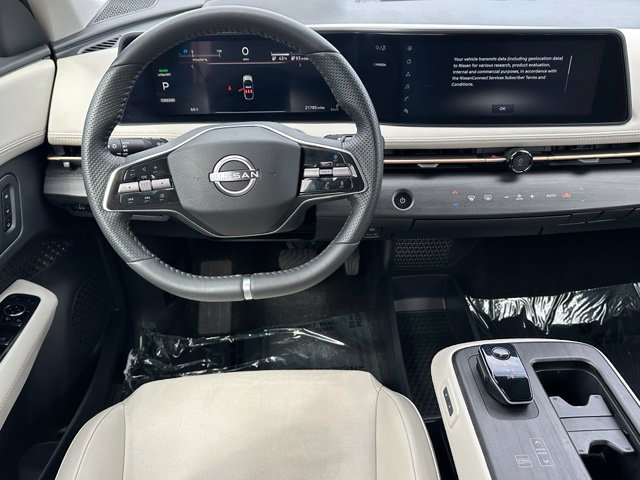 2025 Nissan Ariya Engage e-4orce — photo 14 of 27