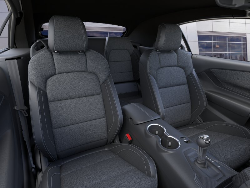 2026 Ford Mustang Ecoboost — photo 33 of 52