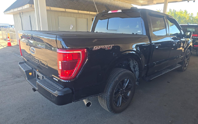 2023 Ford F-150 XLT — photo 3 of 8
