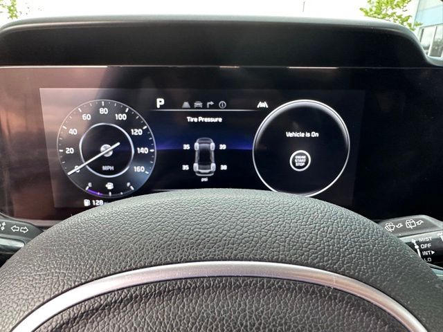 2023 Kia Carnival SX Prestige — photo 34 of 36