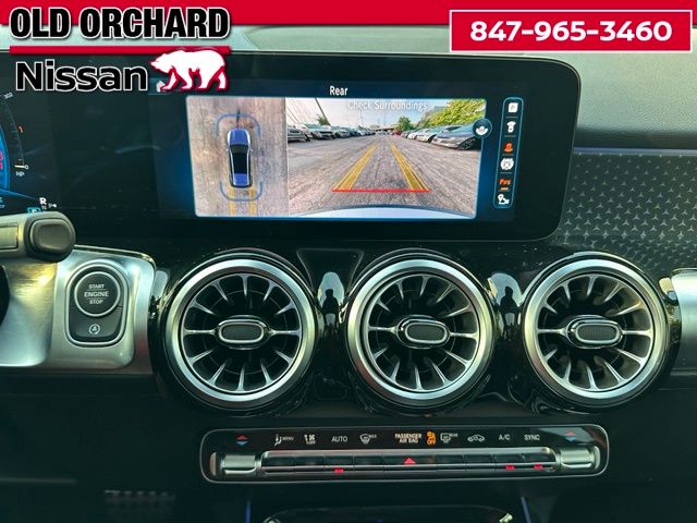 2025 Mercedes-Benz GLB GLB 35 AMG® — photo 19 of 23
