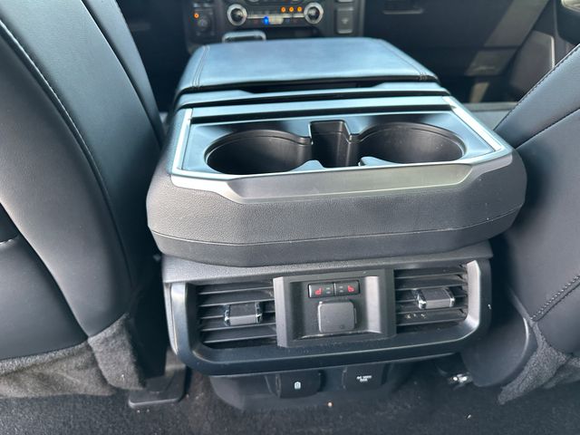2023 Ford F-150 Raptor — photo 16 of 35