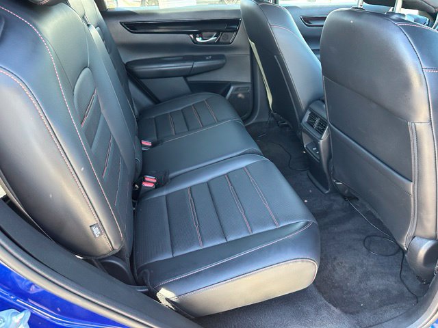 2024 Honda CR-V Hybrid Sport Touring — photo 11 of 31