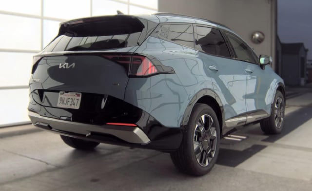 2026 Kia Sportage Hybrid SX Prestige — photo 3 of 8