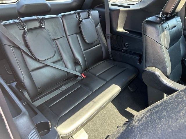 2023 Ford Explorer ST — photo 13 of 36