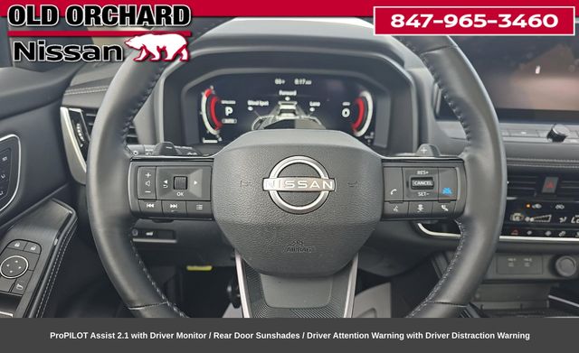 2025 Nissan Rogue Platinum — photo 10 of 12