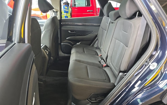 2022 Hyundai Tucson Hybrid SEL Convenience — photo 10 of 11