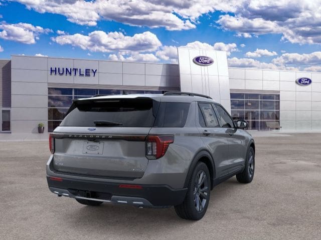2026 Ford Explorer Active — photo 9 of 54