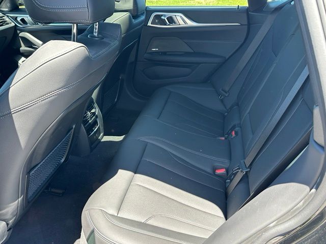 2023 BMW i4 M50 — photo 14 of 29