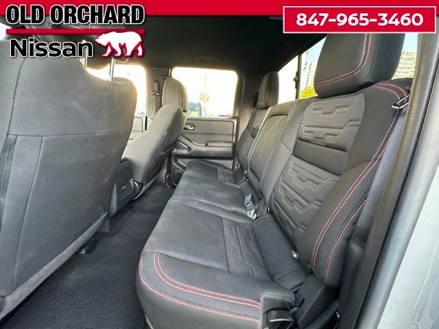 2025 Nissan Frontier PRO-4X — photo 13 of 22