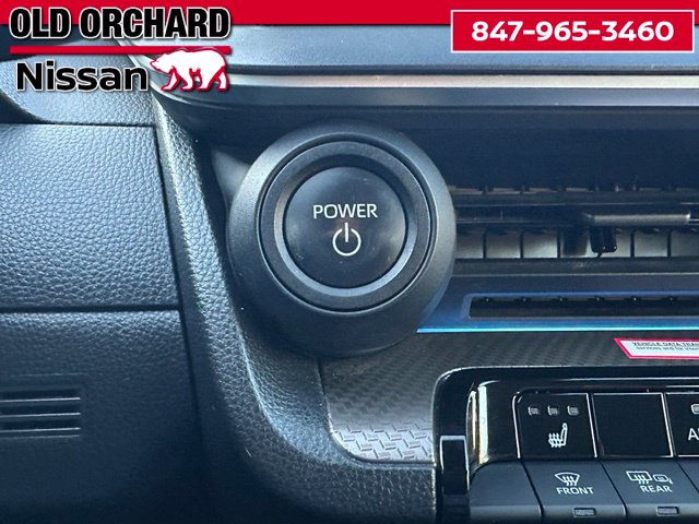 2024 Toyota Prius XLE — photo 19 of 22