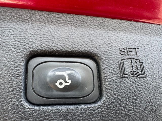 2023 Ford Edge ST-Line — photo 11 of 26