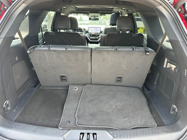 2026 Ford Explorer ST — photo 13 of 33