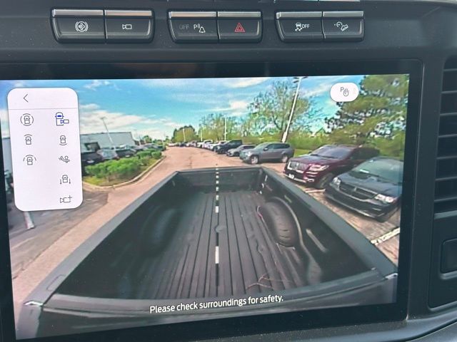 2024 Ford F-250SD Lariat — photo 29 of 33