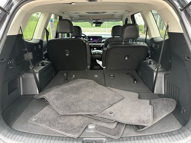 2024 Kia Telluride S — photo 33 of 52