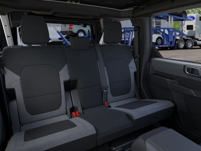2026 Ford Bronco Big Bend — photo 12 of 58