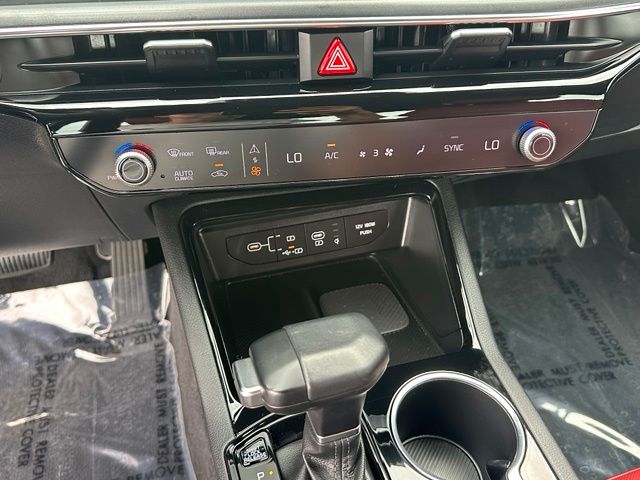 2026 Kia K5 GT-Line — photo 34 of 40