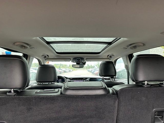 2022 Jeep Grand Cherokee 4xe — photo 12 of 29