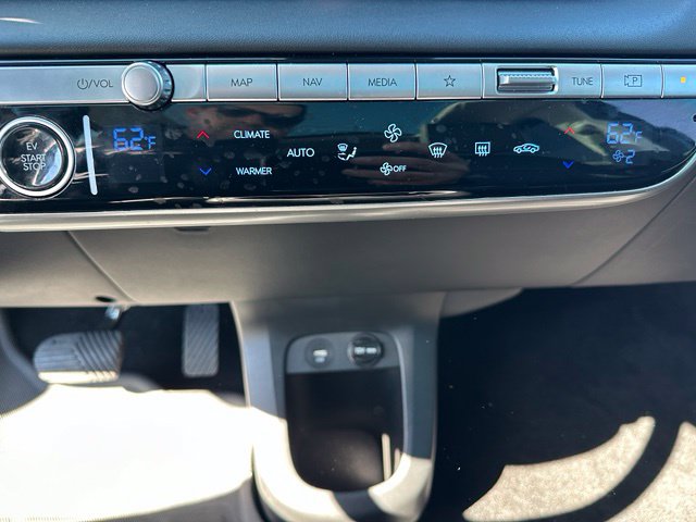 2023 Hyundai IONIQ 5 Limited — photo 24 of 38