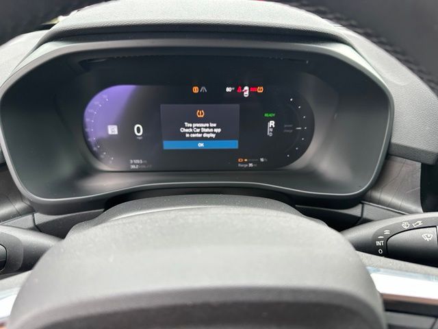 2023 Volvo C40 Recharge Pure Electric Ultimate — photo 33 of 34