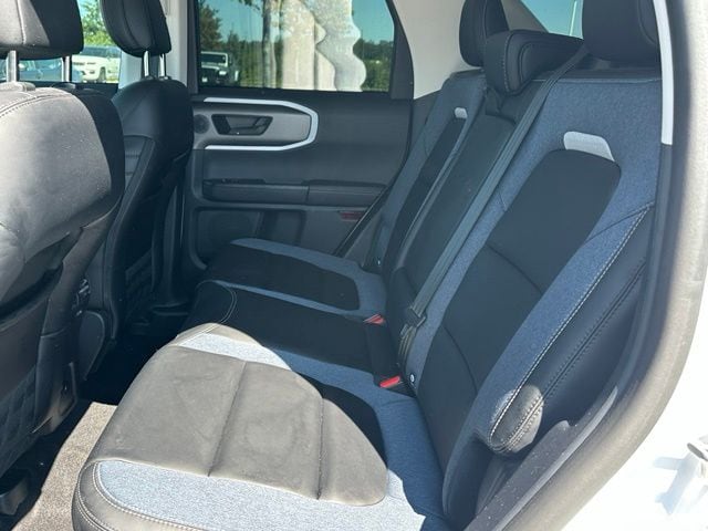 2025 Ford Bronco Sport Outer Banks — photo 12 of 28