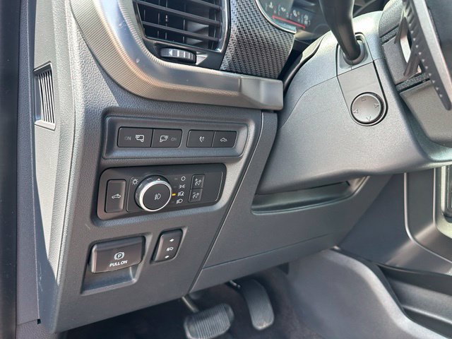 2021 Ford F-150 Raptor — photo 16 of 32