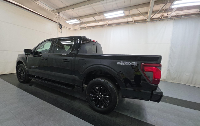 2024 Ford F-150 XLT — photo 4 of 10