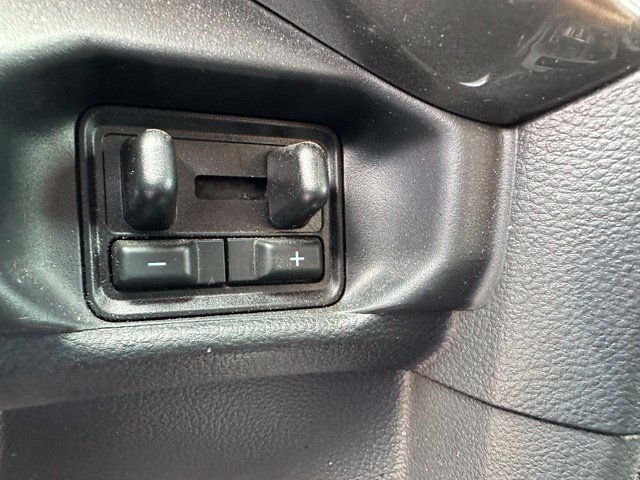 2024 Ford Ranger Lariat — photo 21 of 31