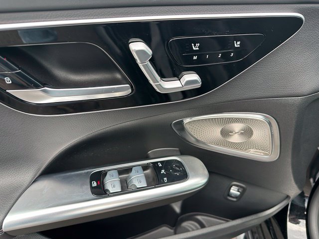 2024 Mercedes-Benz C-Class C 300 — photo 21 of 31
