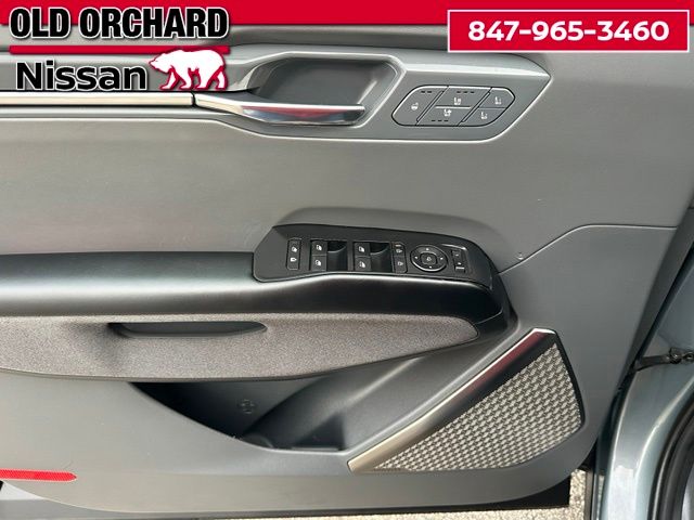 2024 Kia EV9 Land — photo 10 of 26