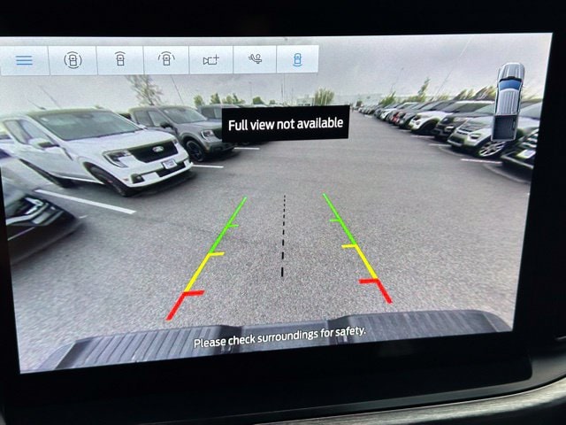 2023 Ford F-150 Lariat — photo 28 of 37
