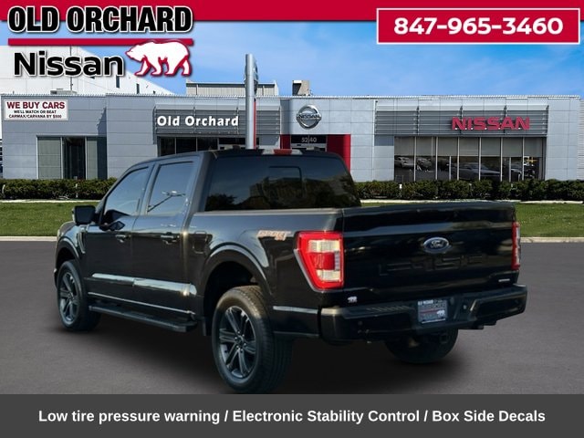 2023 Ford F-150 Lariat — photo 9 of 25