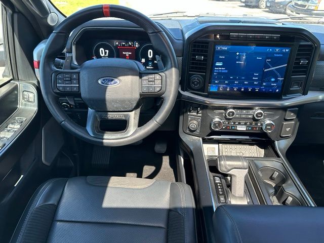 2023 Ford F-150 Raptor — photo 17 of 37