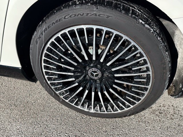 2023 Mercedes-Benz EQS 580 — photo 8 of 31