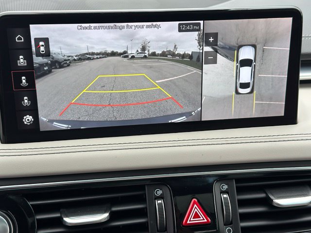 2023 Genesis G70 3.3T — photo 28 of 39