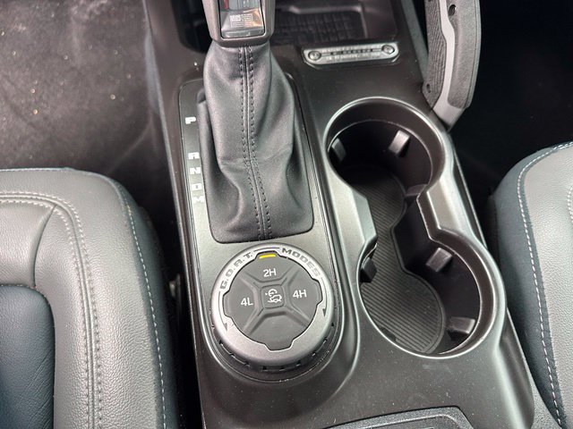 2024 Ford Bronco Outer Banks — photo 21 of 31