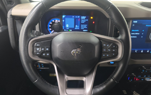 2024 Ford Bronco Big Bend — photo 8 of 10