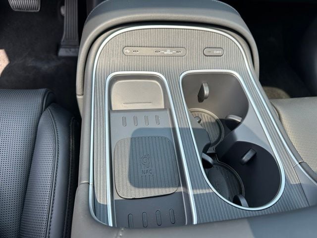 2026 Hyundai Palisade Hybrid Calligraphy — photo 26 of 44
