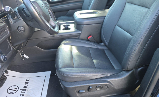 2022 Chevrolet Tahoe Z71 — photo 5 of 10