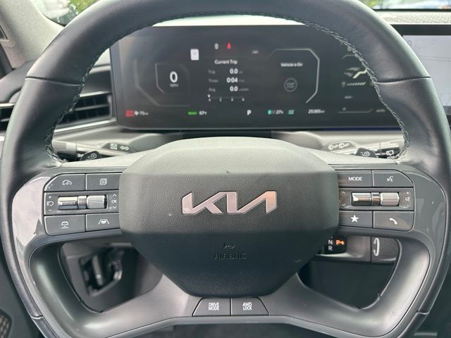 2024 Kia EV9 Land — photo 34 of 38