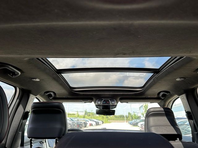 2024 Jeep Wagoneer S Launch Edition — photo 10 of 34