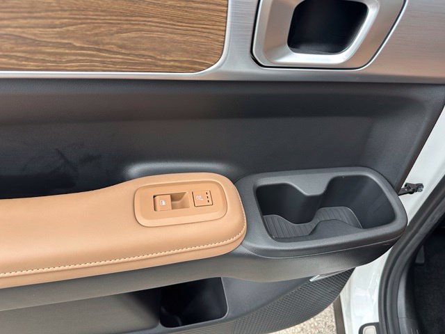 2026 Hyundai Santa Fe Hybrid Calligraphy — photo 25 of 49