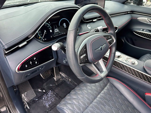 2023 Genesis GV70 3.5T Sport — photo 23 of 39