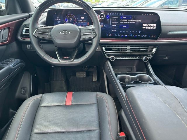 2024 Chevrolet Traverse RS — photo 19 of 38