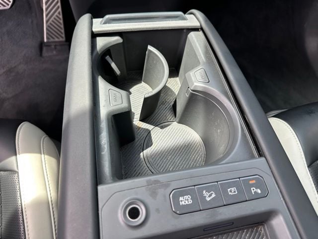 2024 Kia EV9 GT-Line — photo 27 of 44
