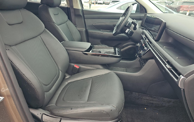 2025 Hyundai Tucson Hybrid SEL Convenience — photo 6 of 9