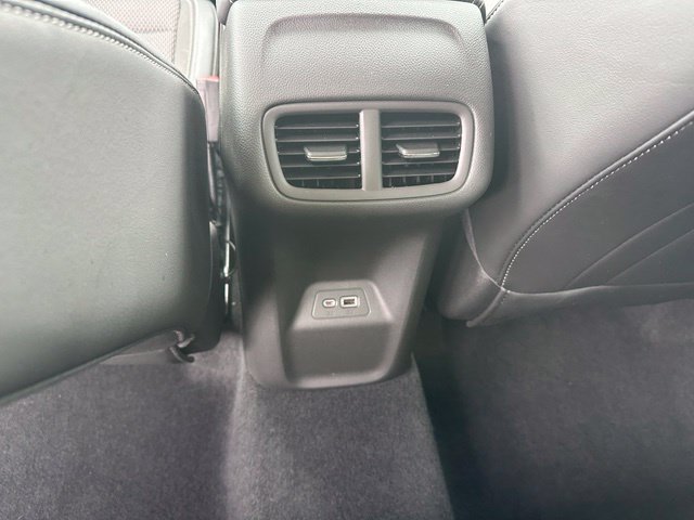 2023 Buick Envision Preferred — photo 16 of 26